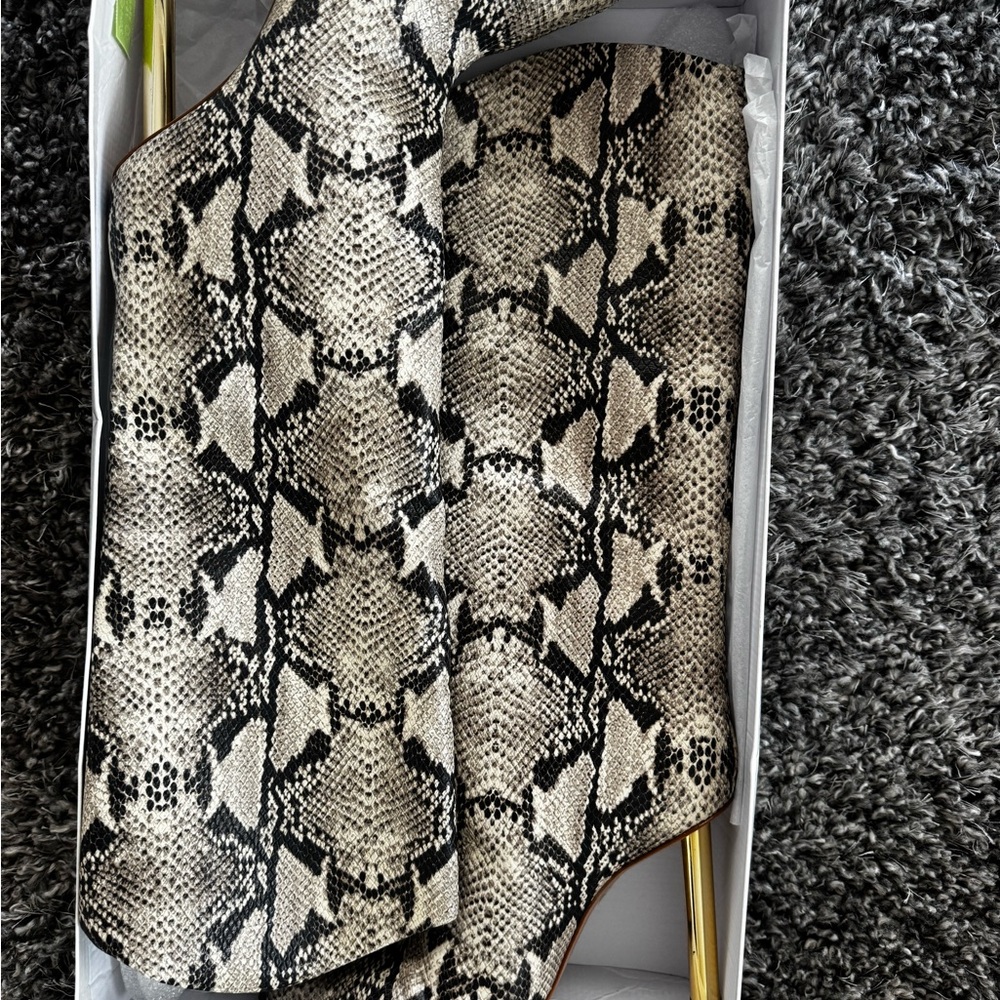 Classic Snake-Print Heeled Boots in Black and Cream